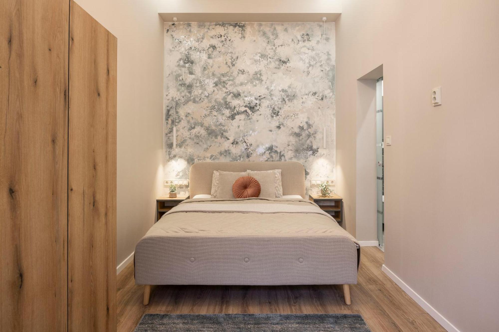 Exclusive Stylish Suite By Prestige Homes Next To The Oktogon บูดาเปสต์ ภายนอก รูปภาพ
